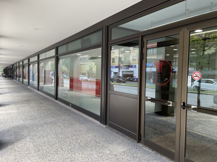 Entrada del Centre de Formació al Llarg de la Vida en Andorra