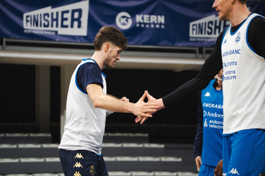 Jugadores de MoraBanc Andorra en entrenamiento previo al partido contra Río Breogán