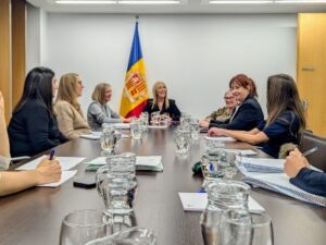 Reunión de mujeres parlamentarias con representantes de la ADA en Andorra
