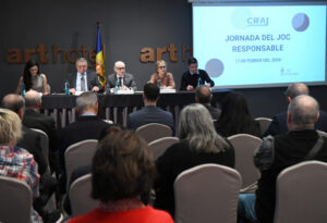 Inauguración de la jornada de juego responsable en Andorra con expertos y representantes del sector.