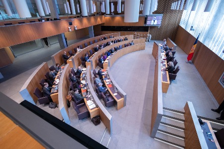 Vista del Consell General de Andorra durante una sesión parlamentaria