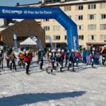 Participantes en la Cronoescalada del Pas de la Casa en la nieve