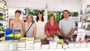 Participantes en el estand de Andorra en la Feria del Libro de Madrid