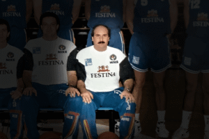 Jordi Clua en una foto de equipo del BC MoraBanc Andorra