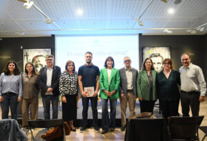 Presentación del cuento El viatge de l'Elin al CRAE en Andorra