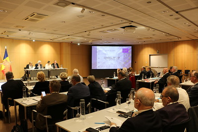 Reunión de exparlamentarios europeos en Andorra la Vella