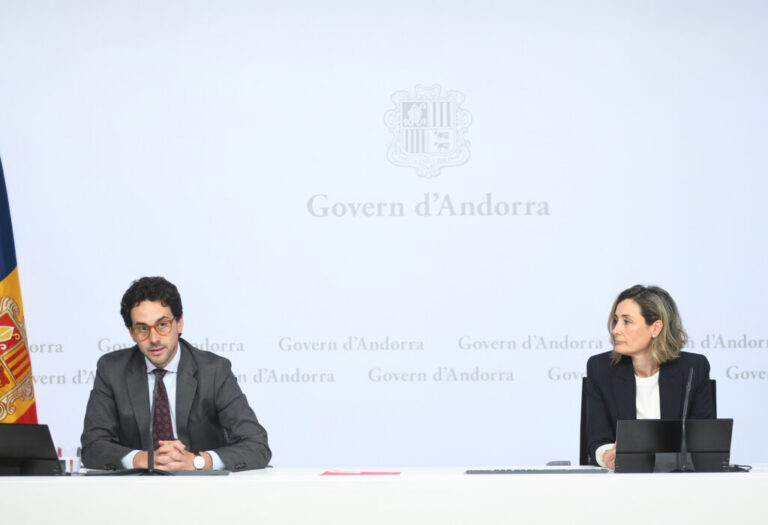 Presentación sobre la calidad del agua y aire en Andorra en 2025