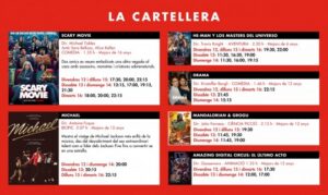 Cartelera de películas en los Cinemas Illa Carlemany de Escaldes-Engordany