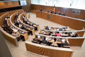 Vista general del debate sobre la orientación política del Gobierno en Andorra