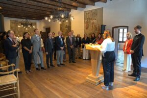 Recepción del Cuerpo Consular en Andorra con varios cónsules presentes