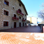 Vista del antiguo Hotel Rosaleda donde se trasladará el Arxiu Nacional.