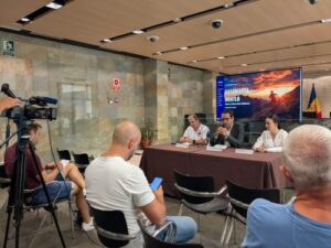 Presentación de la Duatló Ordino-Casamanya 2026 con participantes y organizadores
