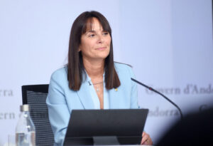 Ministra de Cultura, Juventud y Deportes de Andorra en rueda de prensa