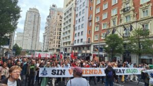 Multitudinaria manifestación en Madrid por el derecho a la vivienda